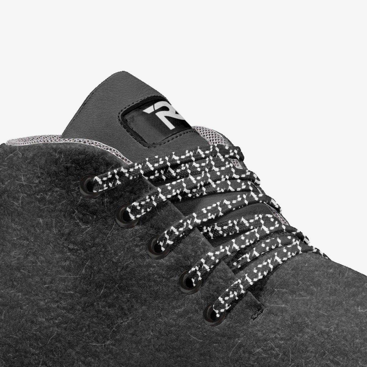 Gbera II - Sleek and fashionable sneakers for a standout urban look.