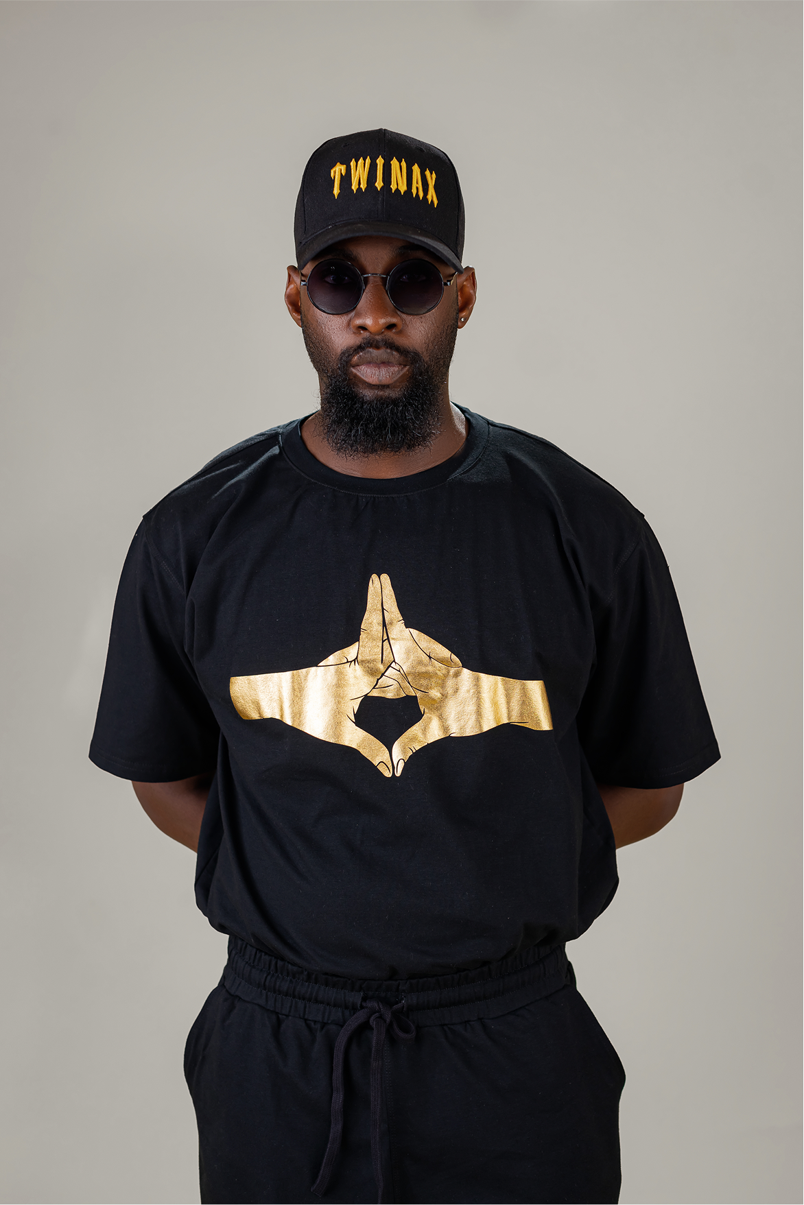 Twinax Gold Prayer Set – Noir Edition